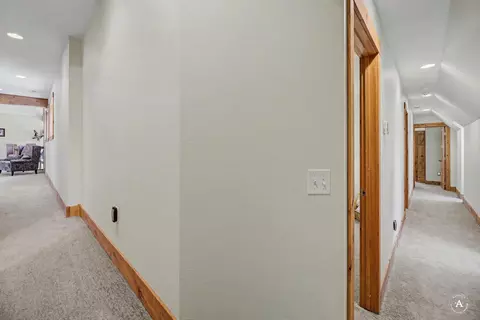 Entry Way - 3 Bobcat Ct, Clancy, MT 59634 photo 7 of 12