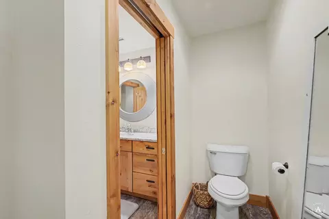 Bath - 3 Bobcat Ct, Clancy, MT 59634 photo 8 of 10