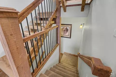 Entry Way - 3 Bobcat Ct, Clancy, MT 59634 photo 11 of 12