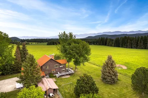 7277 Farm To Market Rd, Whitefish, MT 59937