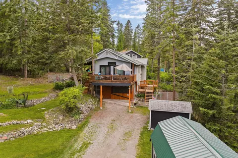103 Tamarack Woods Dr, Lakeside, MT 59922