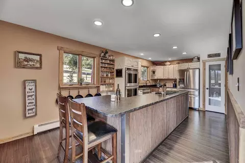 Kitchen - 5 Alpine Valley Ln, Clancy, MT 59634 photo 1 of 7