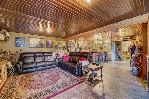 Living - 5 Alpine Valley Ln, Clancy, MT 59634 photo 3 of 4