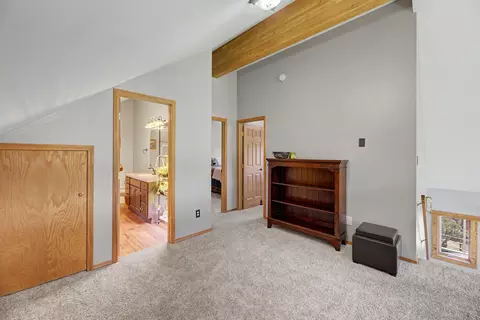 Entry Way - 5 Alpine Valley Ln, Clancy, MT 59634 photo 9 of 10
