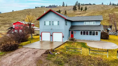41628 Ranch Rd, Polson, MT 59860