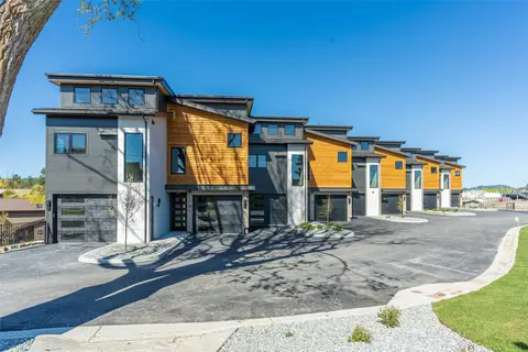 28 Miles Ave #202, Whitefish, MT 59937