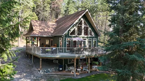199 Glen View Dr, Eureka, MT 59917