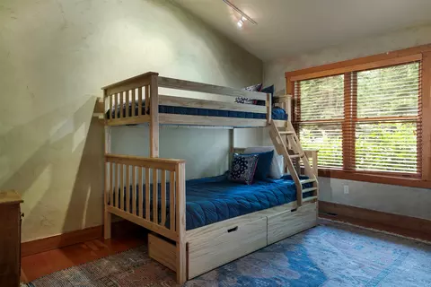 Bedroom - 29545 Drifting Way, Bigfork, MT 59911 photo 5 of 7