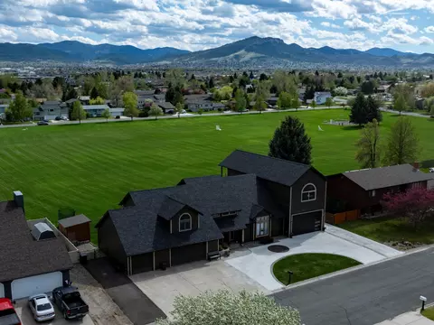 1475 Cayuse Rd, Helena, MT 59602