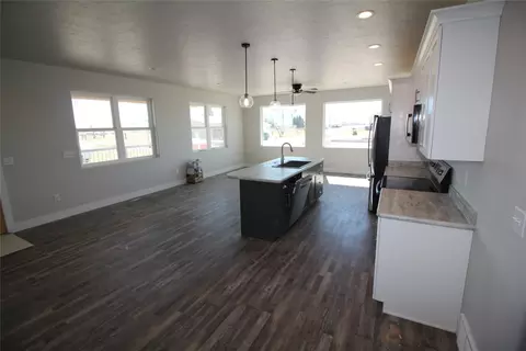 Living - 604 Mountain View Ln, Cascade, MT 59421 photo 1 of 2