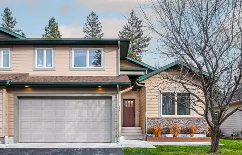 153 Oakmont Loop, Columbia Falls, MT 59912