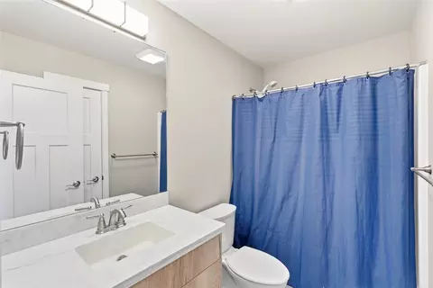 Bath - 316 Spring St, Townsend, MT 59644 photo 2 of 2
