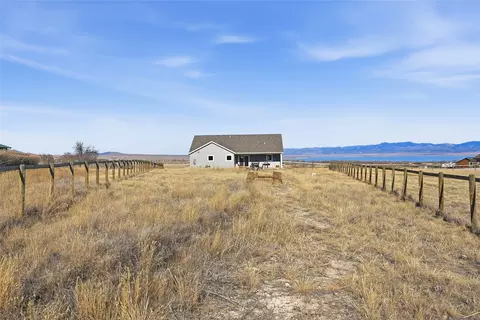 Exterior - 316 Spring St, Townsend, MT 59644 photo 2 of 6