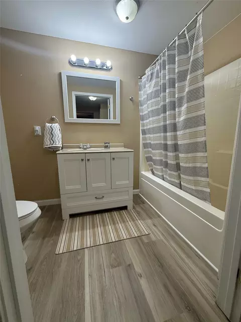 Bath - 685 5th Ave, Ulm, MT 59485 photo 1 of 5