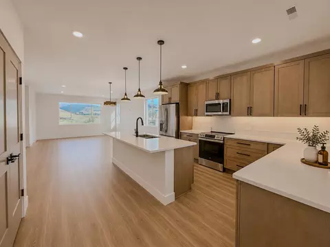 7239 Shaver Dr #B, Missoula, MT 59803