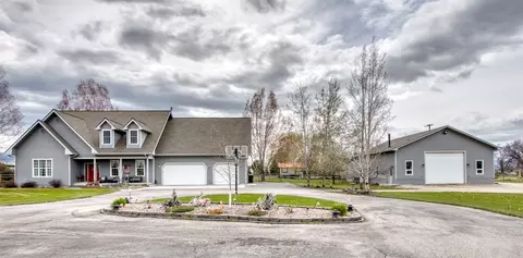375 Whispering Willow Way, Corvallis, MT 59828