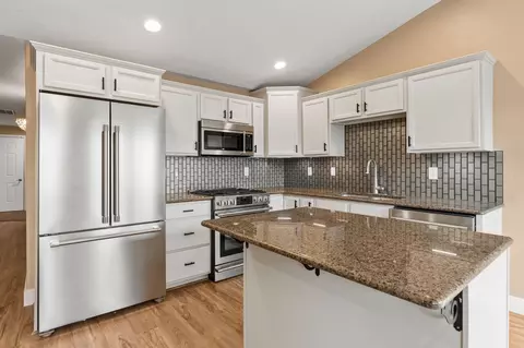 Kitchen - 109 Obrien Ter #C, Bigfork, MT 59911 photo 1 of 3