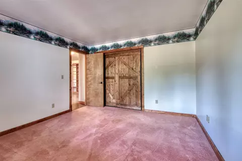 Bedroom - 5380 Us Hwy 93 S, Conner, MT 59827 photo 3 of 5