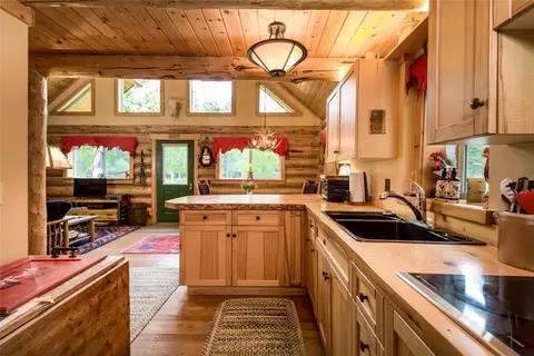 280 Shady Ln, Bigfork, MT 59911 photo 8
