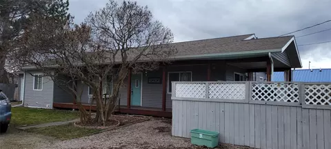 608 6th St E, Polson, MT 59860