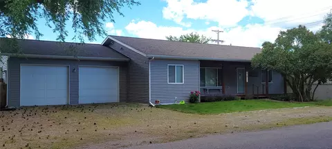 608 6th St E, Polson, MT 59860