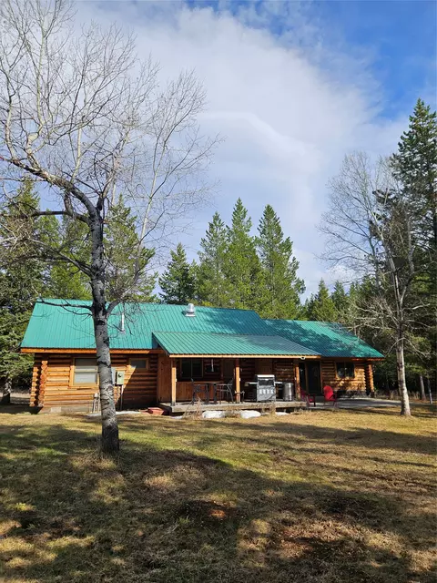2156 Lone Point Dr, Lincoln, MT 59639