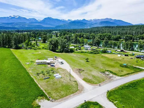 185 Riverdale Dr, Libby, MT 59923