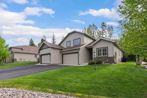 137 Oakmont Loop, Columbia Falls, MT 59912