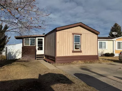 3805 7th St NE #17, Great Falls, MT 59404