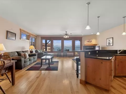 7175 Us Hwy 93 S #1-203, Lakeside, MT 59922