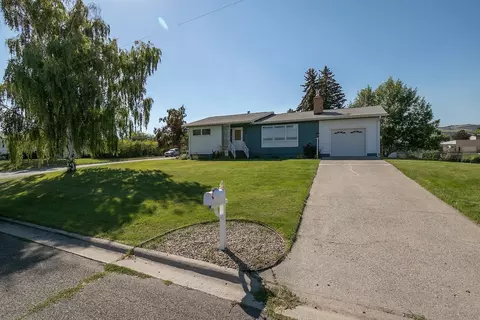 1931 8th Ave, Helena, MT 59601