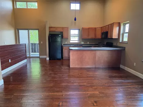 2255 S 9th St W #A, Missoula, MT 59801