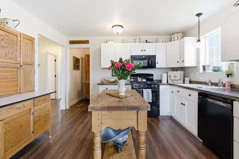 Kitchen - 1237 Mackinaw Loop, Somers, MT 59932 photo 1 of 2