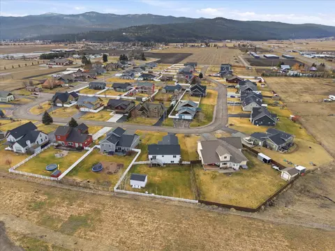 View/Area - 1237 Mackinaw Loop, Somers, MT 59932 photo 2 of 10