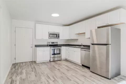 Kitchen - 128 Evergreen Dr, Kalispell, MT 59901 photo 6 of 7