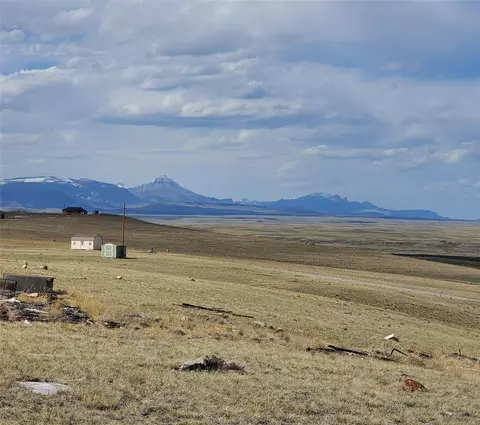 2675 E Bitterroot Ln, Augusta, MT 59410 photo 3