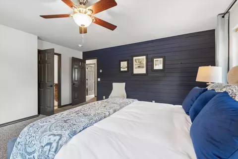 Bedroom - 99 Pierce Ln, Bigfork, MT 59911 photo 3 of 6