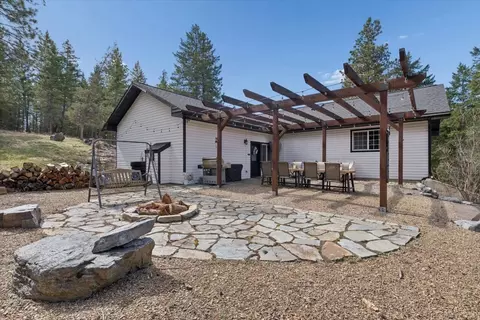 Exterior - 99 Pierce Ln, Bigfork, MT 59911 photo 2 of 12