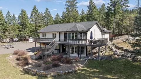 99 Pierce Ln, Bigfork, MT 59911