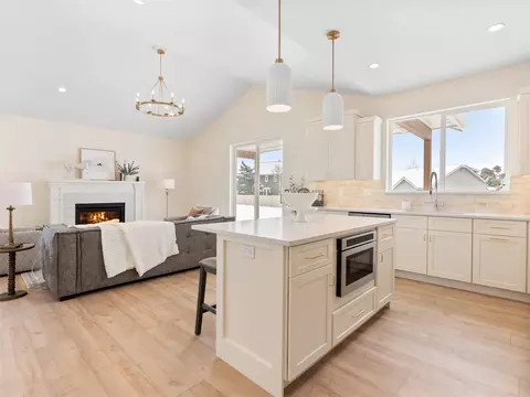 Kitchen - 127 Lumberjack Pl, Kalispell, MT 59901 photo 5 of 5