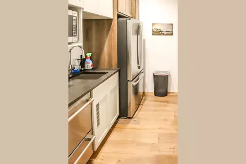Kitchen - 8560 Mt Highway 35, Bigfork, MT 59911 photo 3 of 4