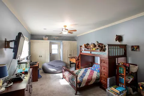 Bedroom - 8560 Mt Highway 35, Bigfork, MT 59911 photo 2 of 2