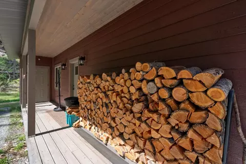Exterior - 776 Summerville Rd, Eureka, MT 59917 photo 11 of 16