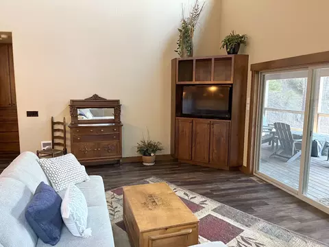 Living - 776 Summerville Rd, Eureka, MT 59917 photo 2 of 3