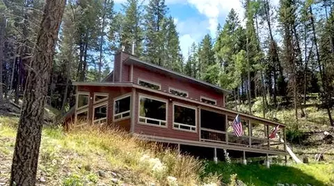 Exterior - 776 Summerville Rd, Eureka, MT 59917 photo 6 of 17