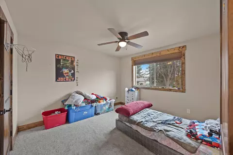 Bedroom - 532 Evergreen Dr, Kalispell, MT 59901 photo 5 of 5