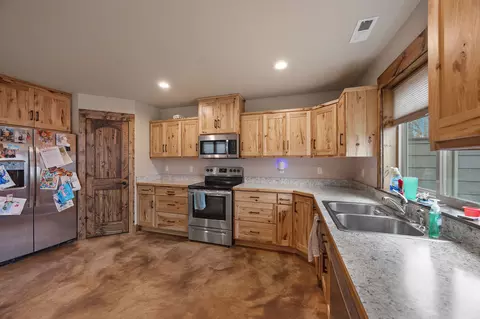 Kitchen - 532 Evergreen Dr, Kalispell, MT 59901 photo 2 of 3