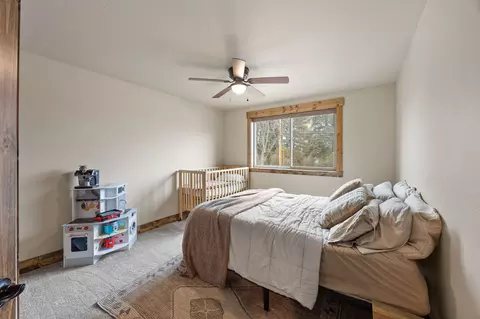 Bedroom - 534 Evergreen Dr, Kalispell, MT 59901 photo 4 of 6