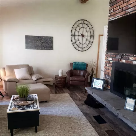 Living - 71 Roza Rd, Libby, MT 59923 photo 5 of 6