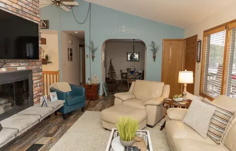 Living - 71 Roza Rd, Libby, MT 59923 photo 2 of 6